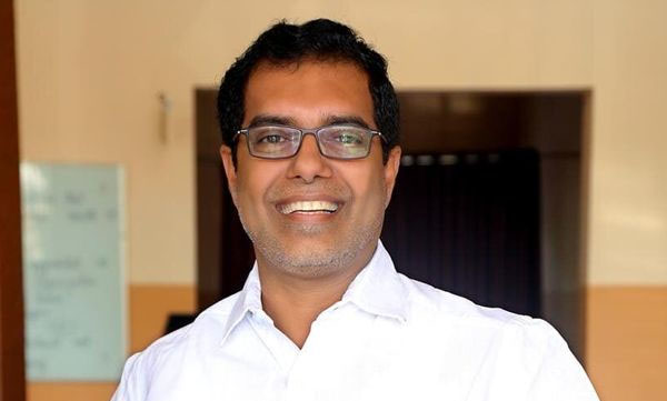 AP Abdullakkutty was not man handled in hotel says eye witness